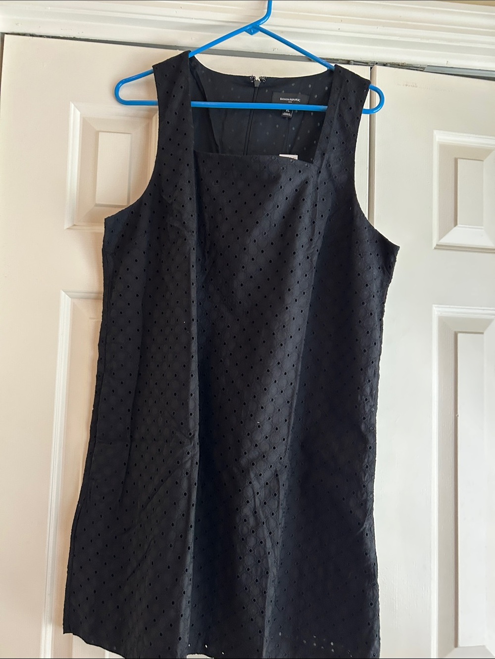 Banana Republic Black Eyelet Sleeveless Shift Dress
